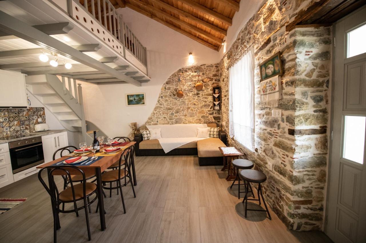 Oneiro Cottage Skopelos Eksteriør billede