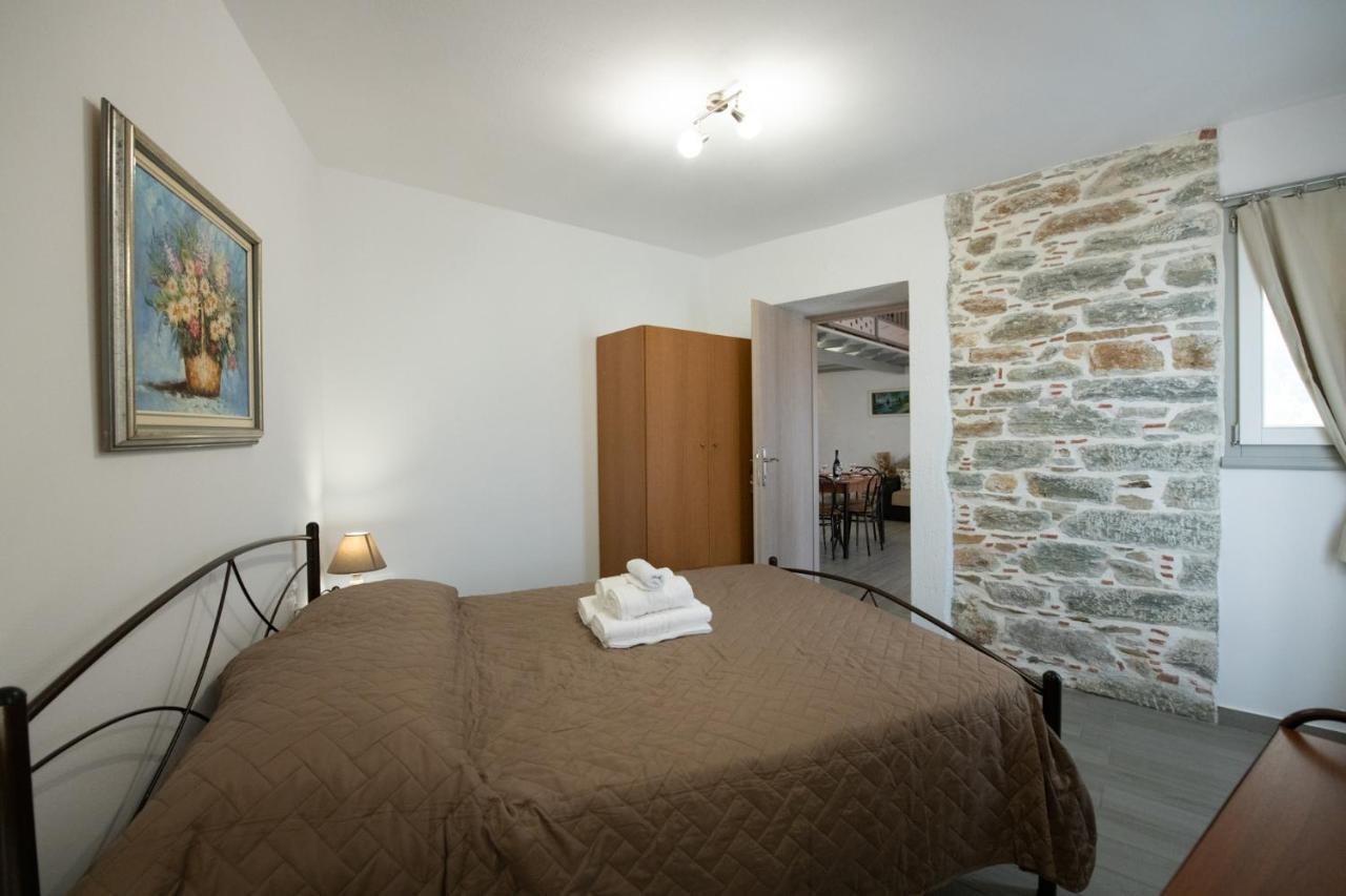 Oneiro Cottage Skopelos Eksteriør billede
